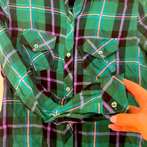 Maison Jules Tops - Green Plaid Button-down Shirt​​​​​​​​​​​